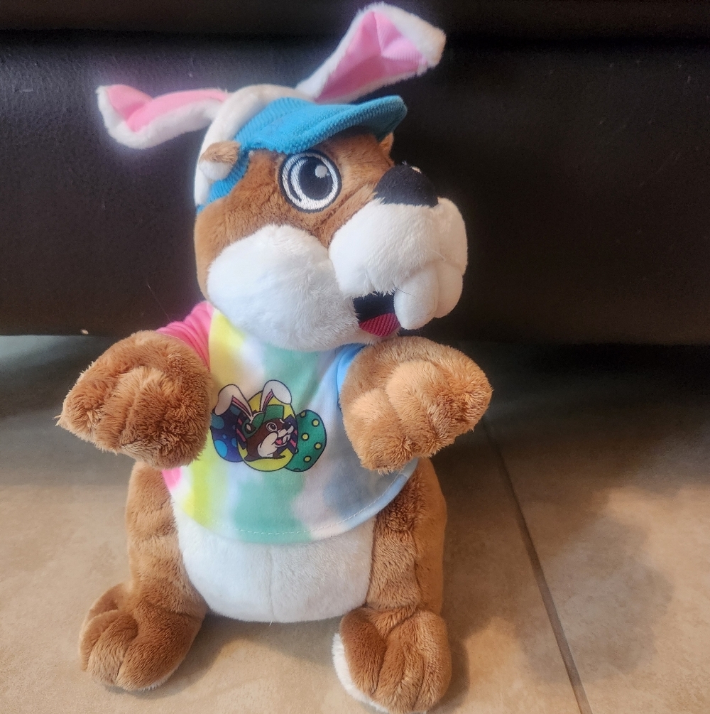 Buc-ees 2023 Easter Beaver Tie-Dye Bunny 12" Plush Jaag (E)